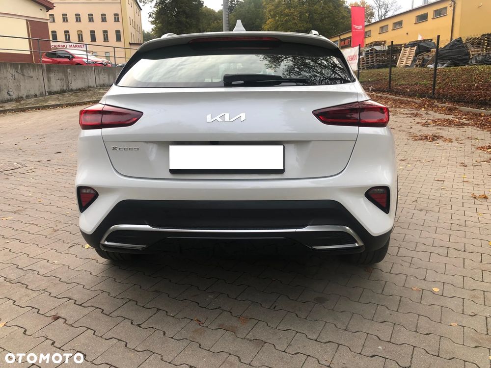 Kia XCeed 1.5 T-GDI Business Line DCT - 6