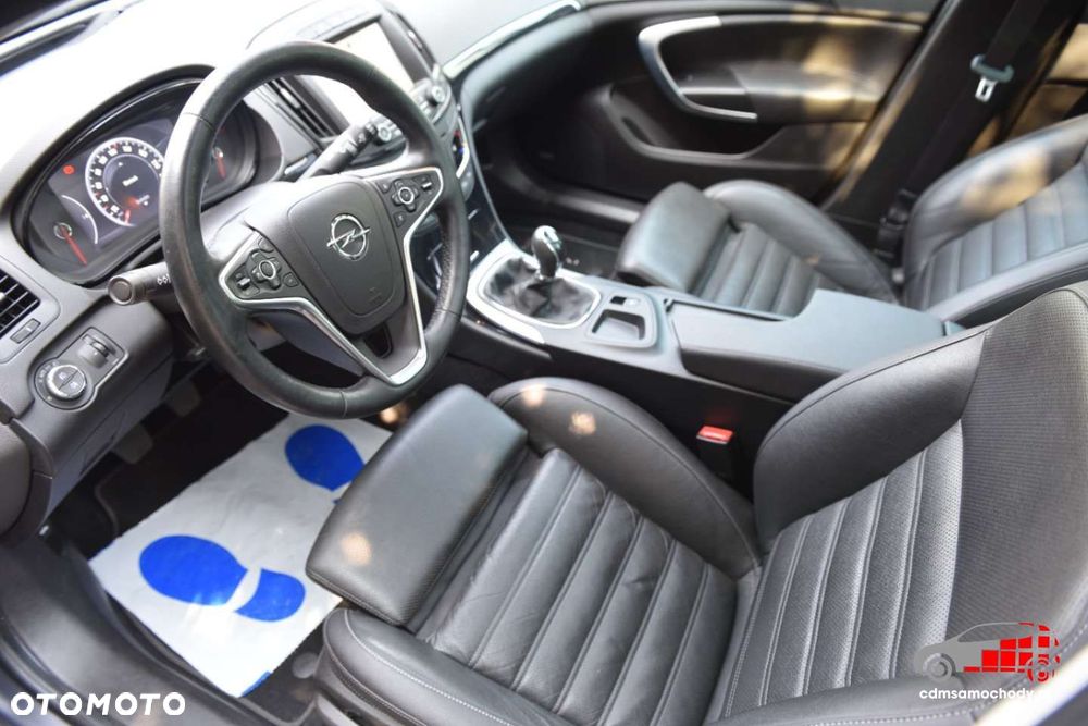 Opel Insignia 1.6 T Executive S&S - 9