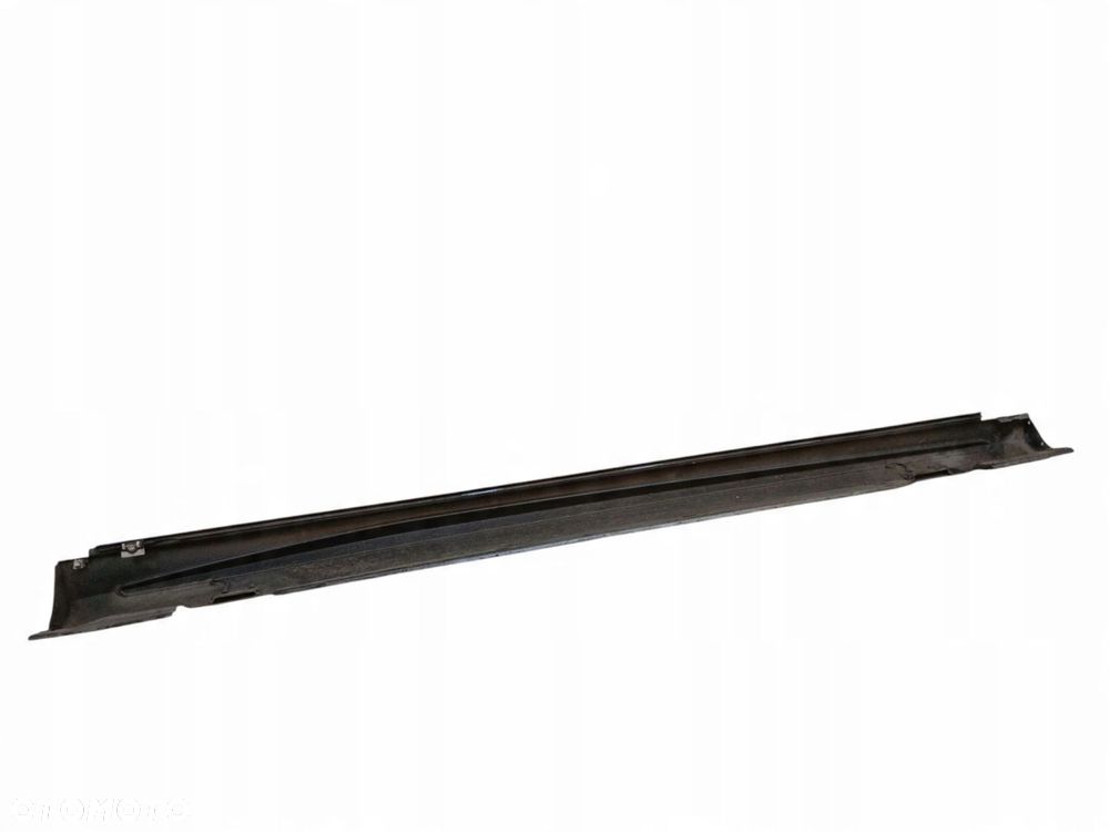 LISTWA PROGOWA LEWA MERCEDES A W176 LIFT (2015-2018) 1.6 CGI 102KM AMG - 3