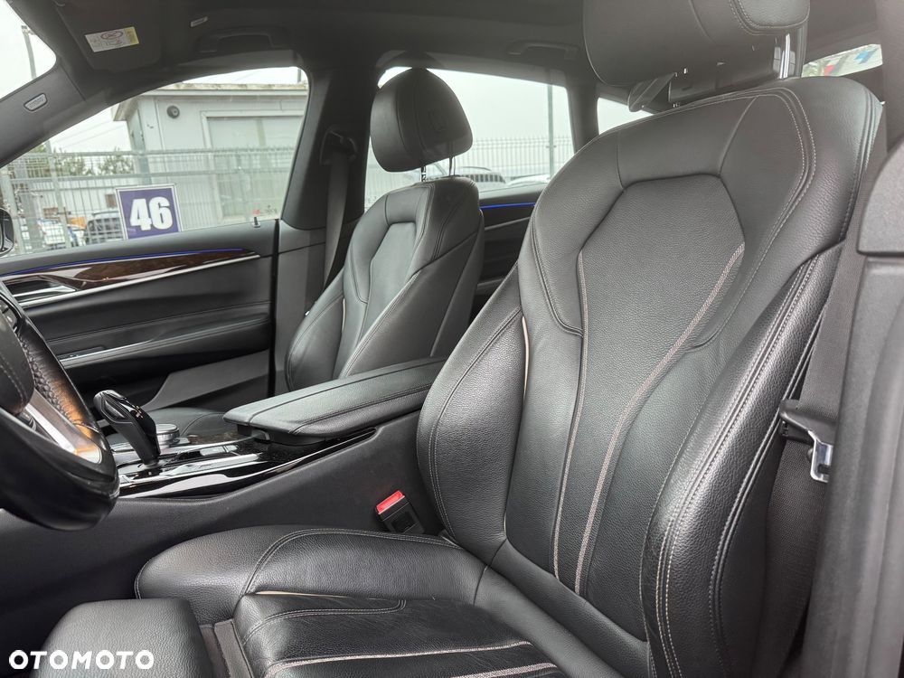 BMW 6GT 630d Sport Line - 9