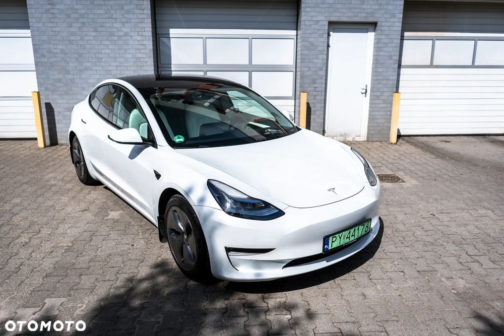 Tesla Model 3 AWD - 13
