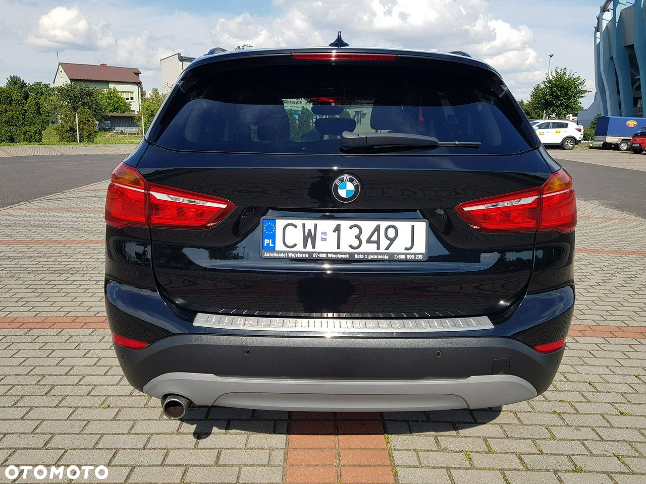 BMW X1 sDrive18d Business Edition - 6