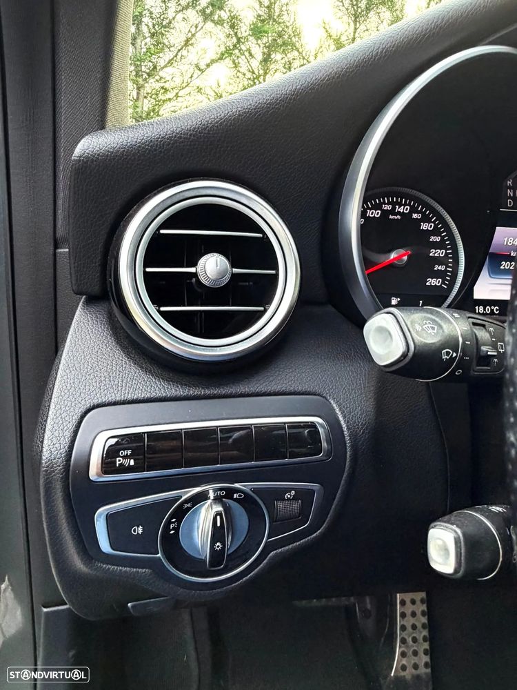 Mercedes-Benz GLC 220 d 4Matic 9G-TRONIC AMG Line - 11