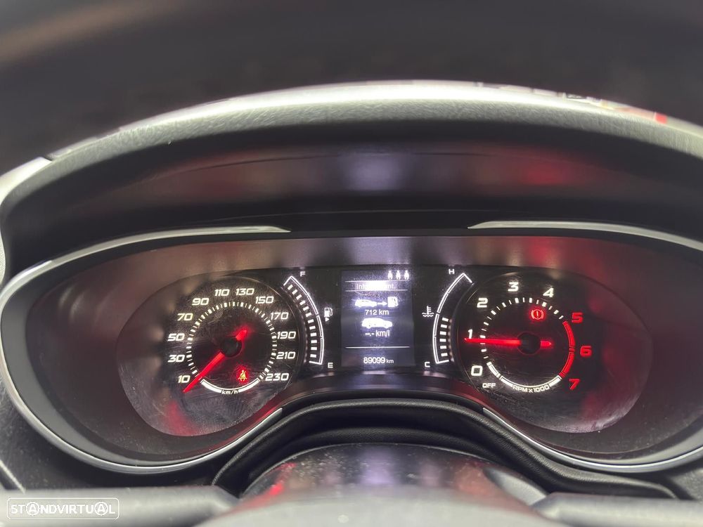 Fiat Tipo Station Wagon 1.6 M-Jet Lounge Tech J17 - 11