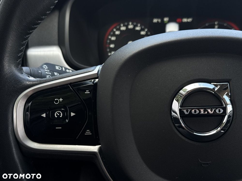 Volvo V90 Cross Country D5 AWD Pro - 20