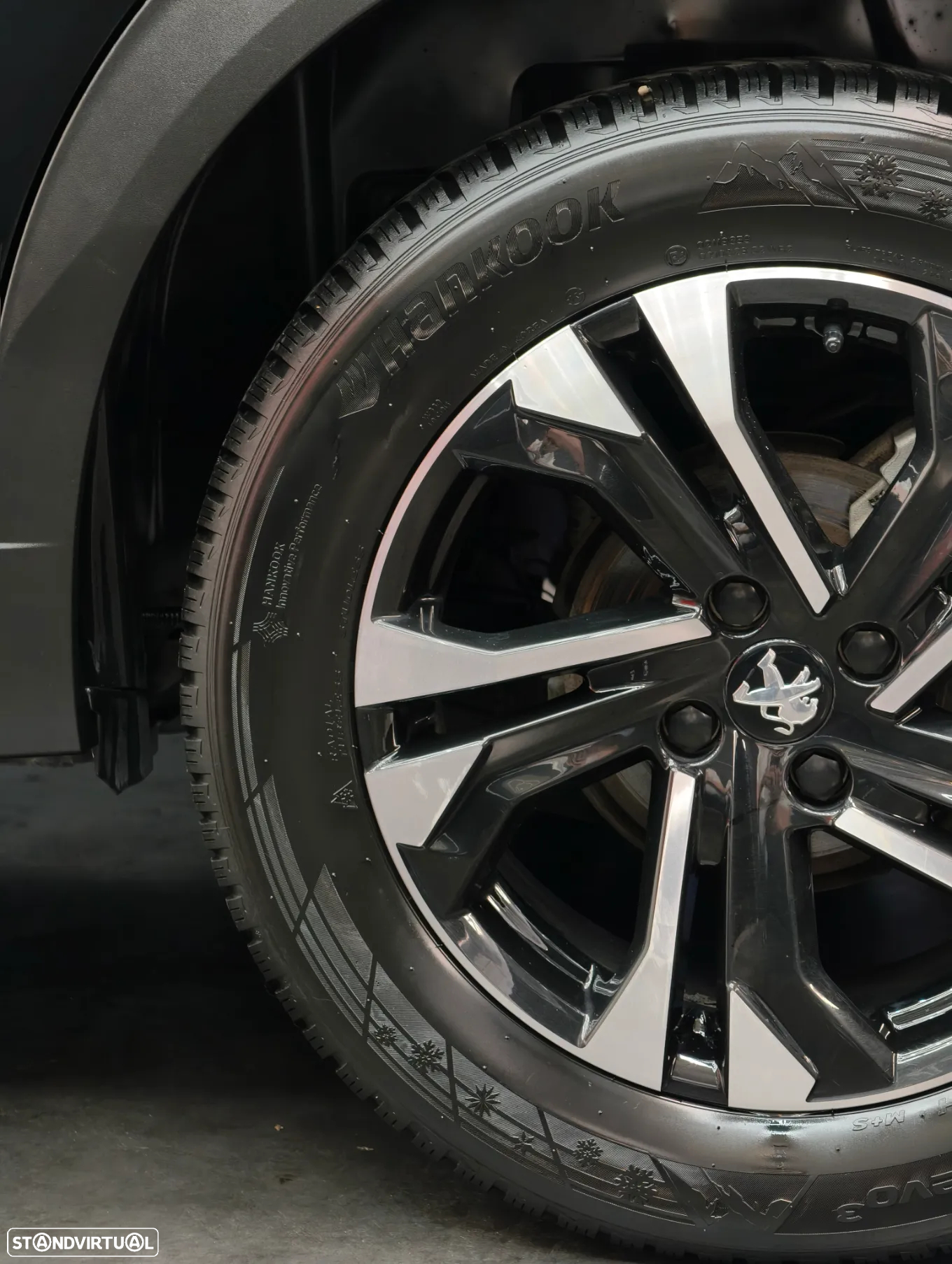 Peugeot 2008 1.5 BlueHDi Allure Pack EAT8 - 15