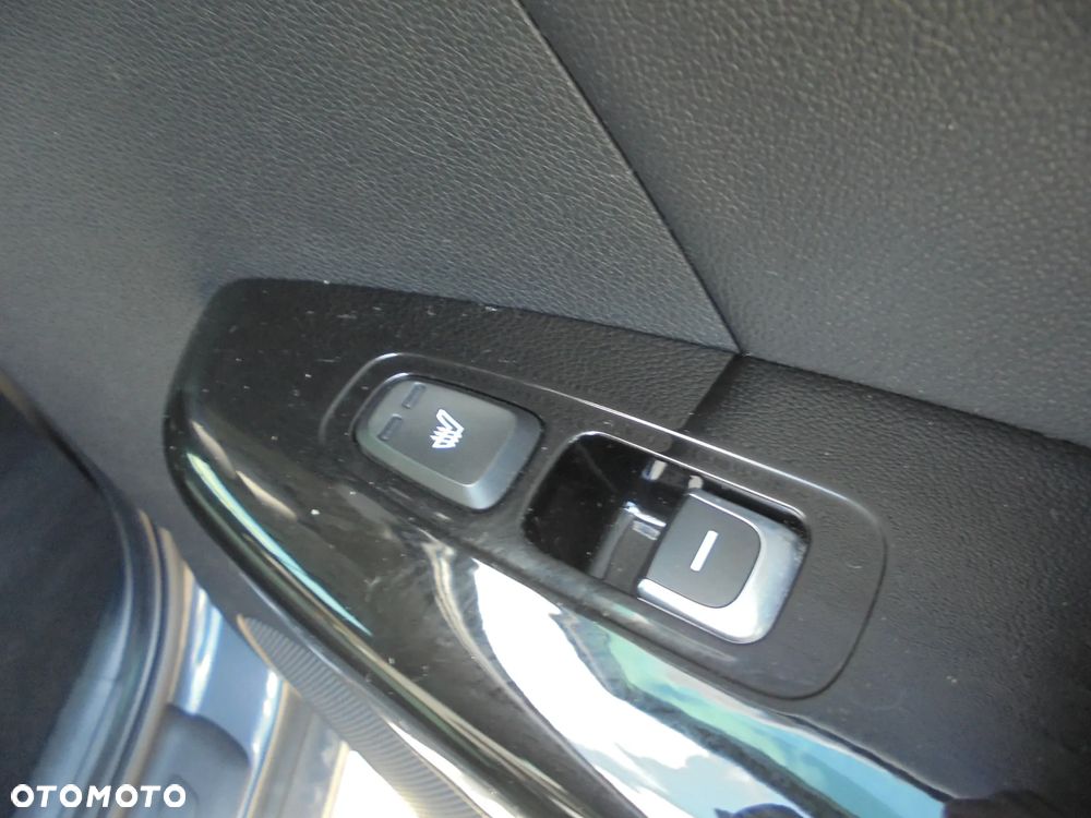 Kia Sportage 1.6 CRDI AWD Eco-Dynamics+ (48V M-H) DCT PLATINUM - 15