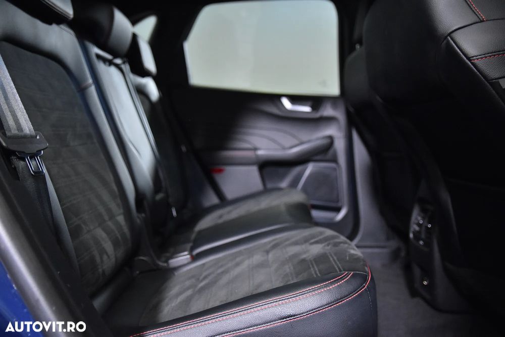 Ford Kuga 2.5 Duratec PHEV ST-LINE - 13