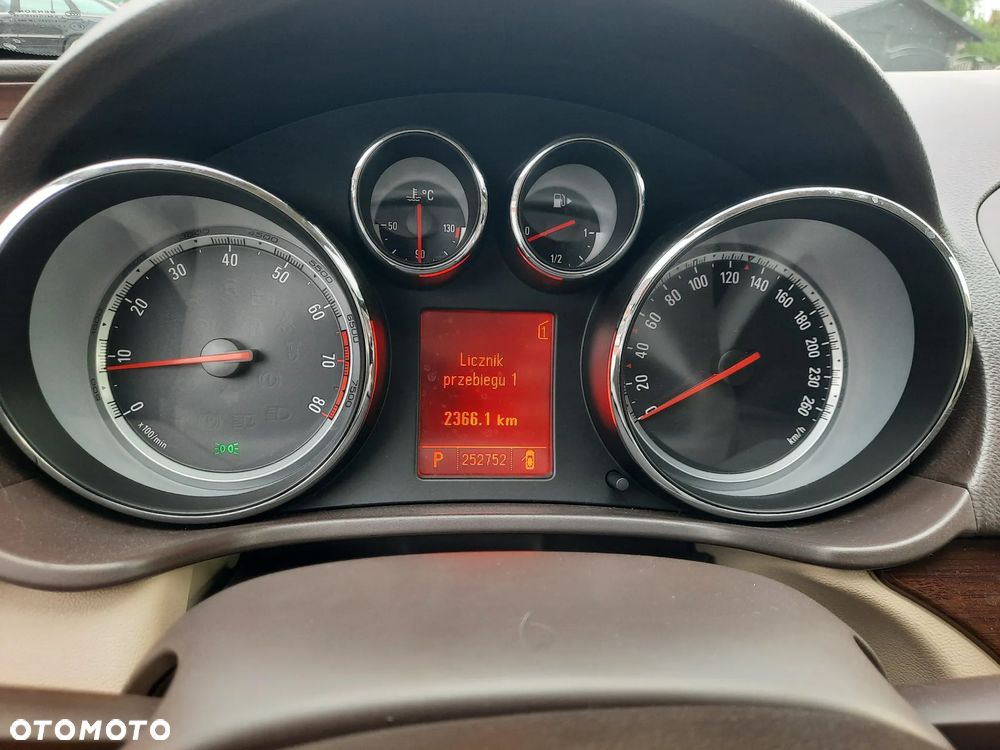 Opel Insignia 2.0 Turbo Design Edition - 27