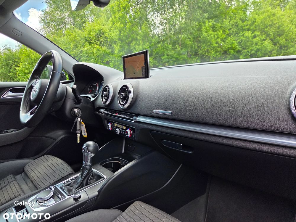 Audi A3 Sportback 40 TFSI quattro S tronic sport - 25