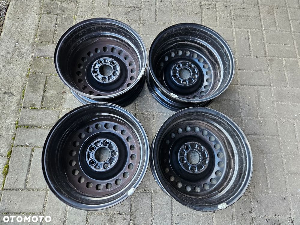 Felgi stalowe HYUNDAI IX35 TUCSON KIA SPORTAGE 6.5" x 16" 5x114.3 ET 46. Czujniki - 7