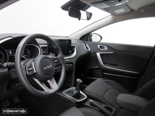 Kia XCeed 1.0 T-GDI Drive - 8