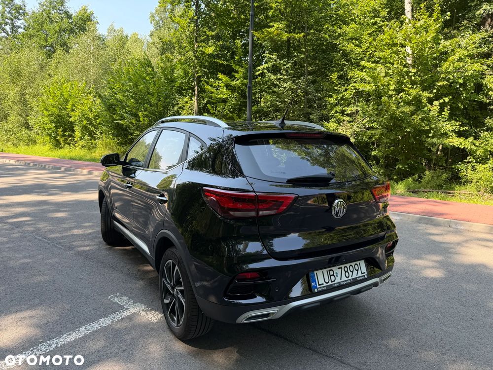 MG ZS - 3