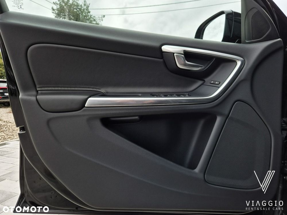Volvo V60 - 25