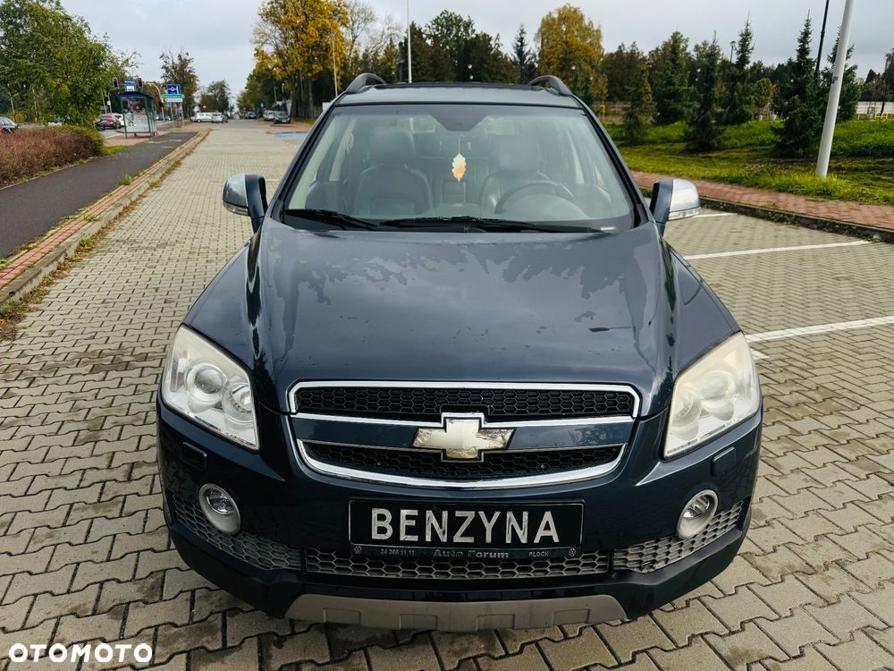 Chevrolet Captiva 2.4 4WD 7 Sitzer LT - 22