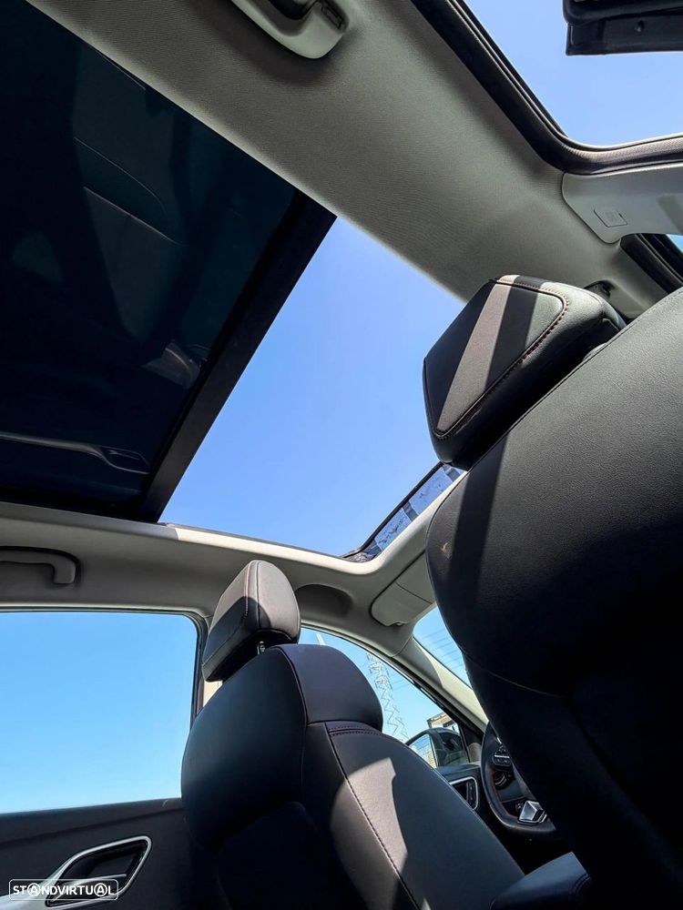 MG ZS Maximal Luxury - 11