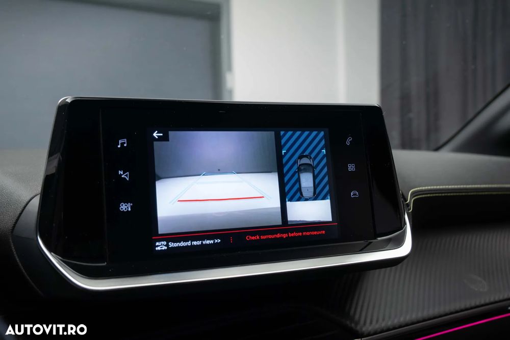 Peugeot 208 PureTech 100 EAT8 GT - 14