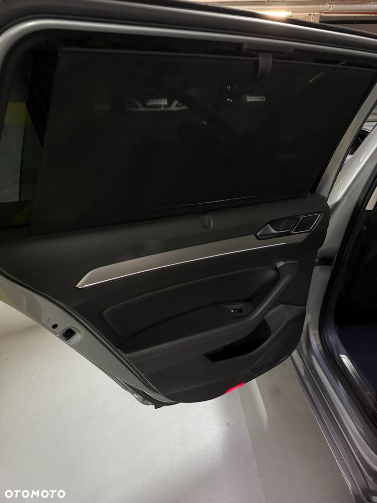 Volkswagen Passat 1.8 TSI BMT Highline DSG - 17
