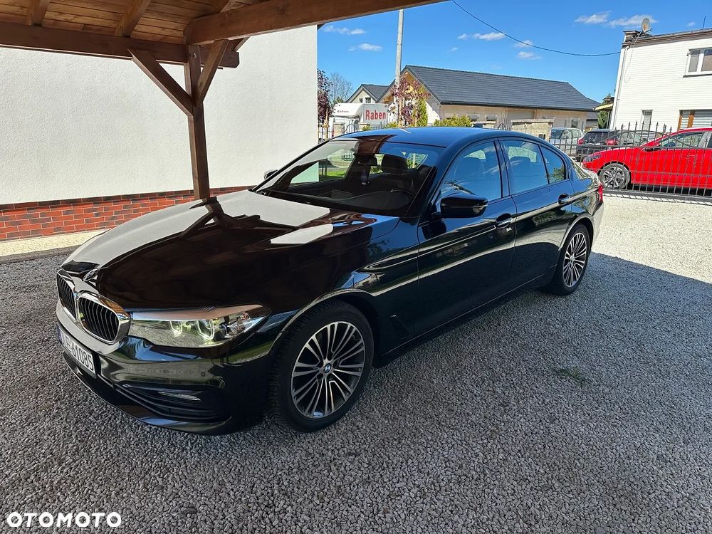 BMW Seria 5 520d Sport Line - 3