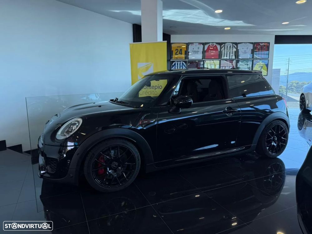 MINI 3 Portas John Cooper Works Auto Desportiva - 2