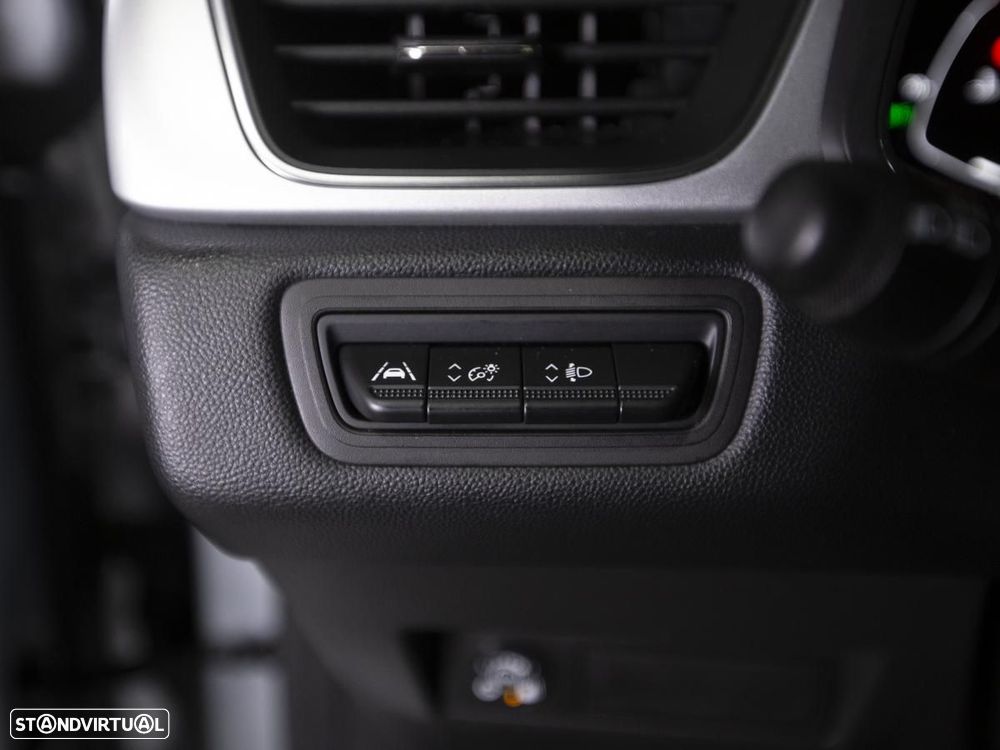 Renault Captur 1.0 TCe Techno Bi-Fuel - 17