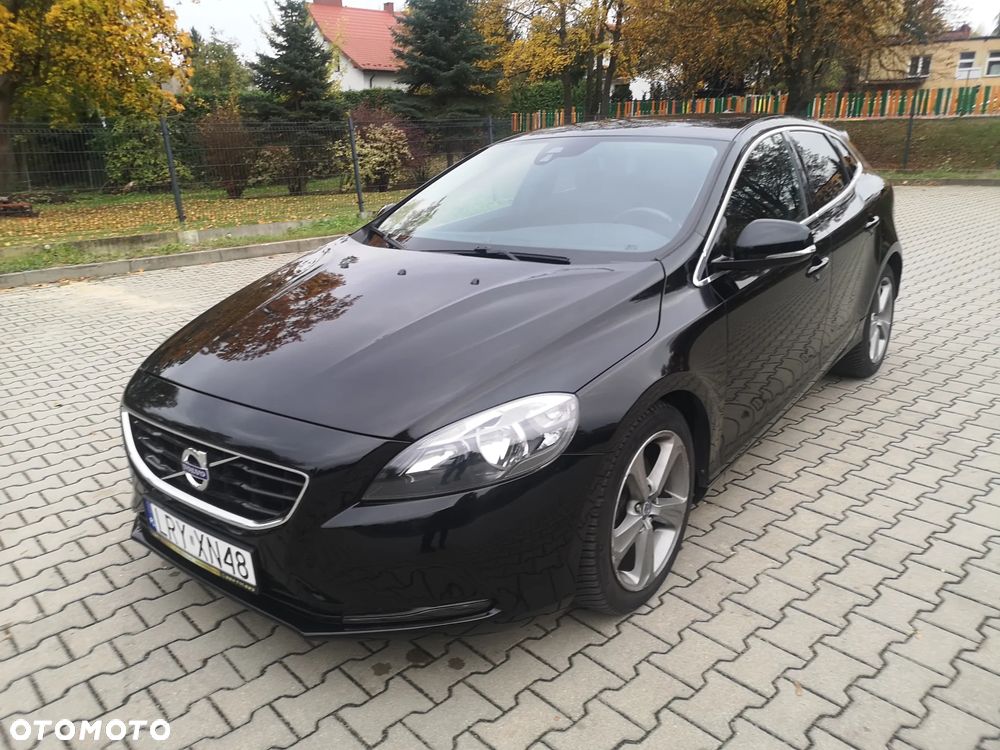 Volvo V40 T3 Momentum - 26