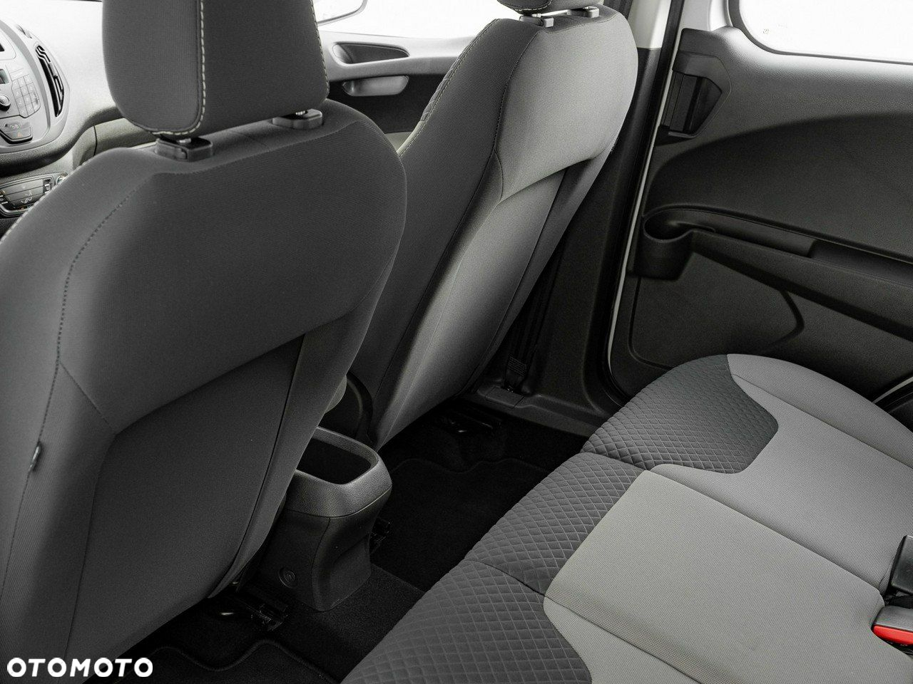 Ford Transit Courier 1.0 EcoBoost Trend - 21