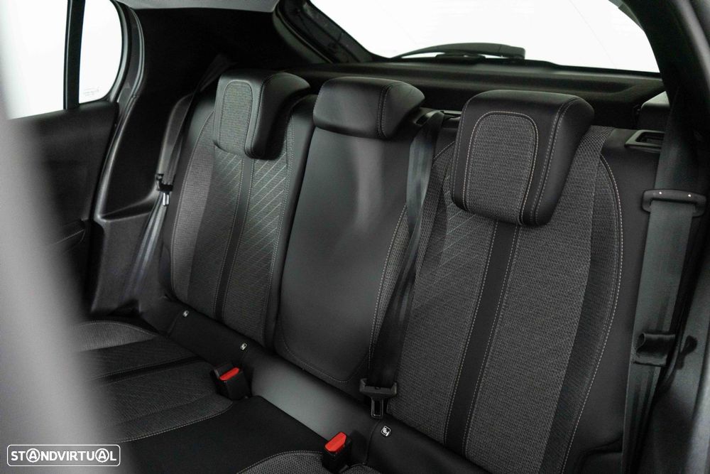 Peugeot 208 1.2 PureTech Allure - 9