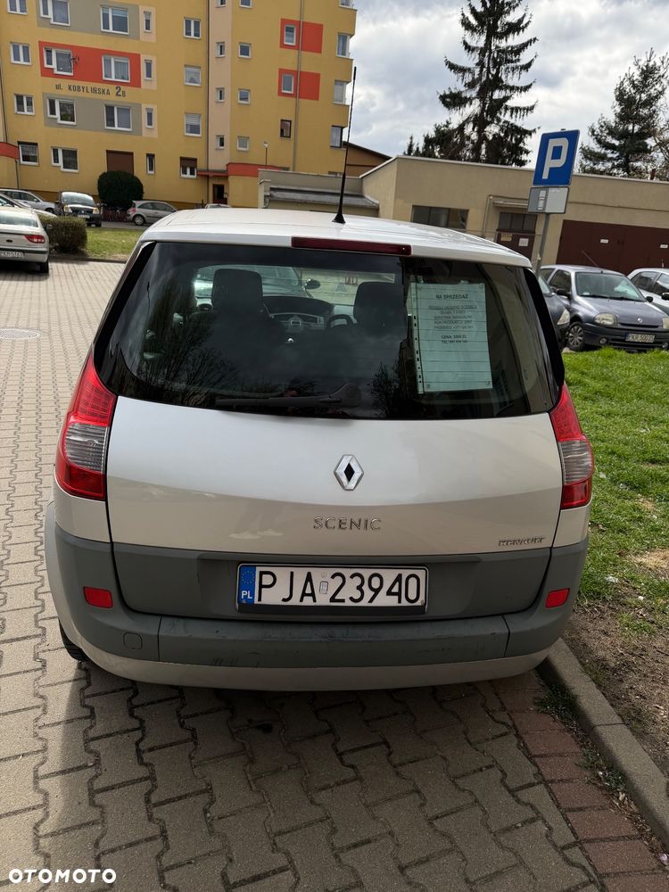 Renault Scenic 1.9 dCi Expression - 8