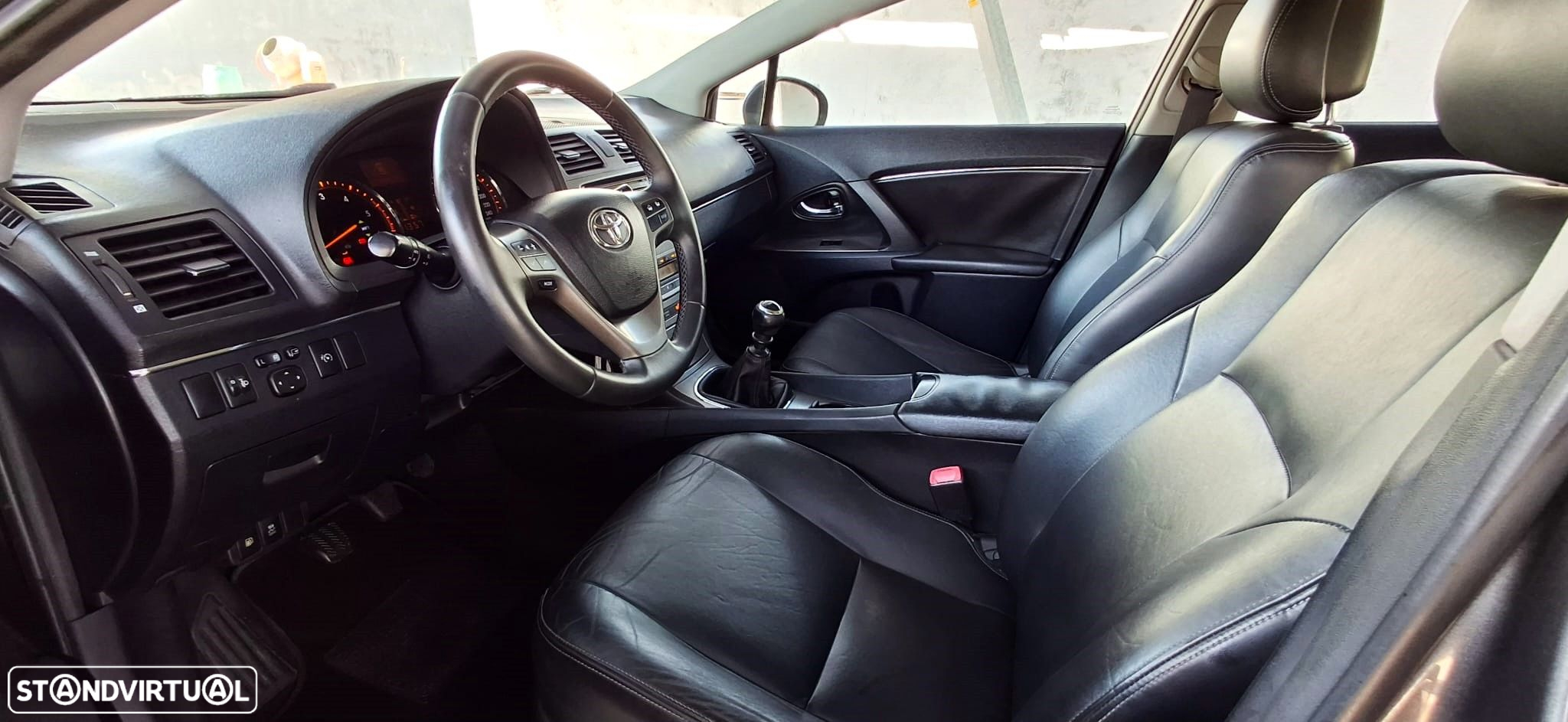 Toyota Avensis SW - 15