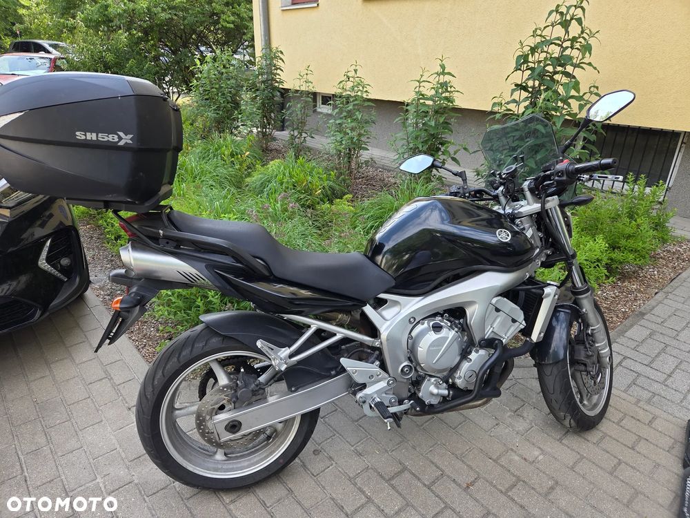 Yamaha FZ6 - 15