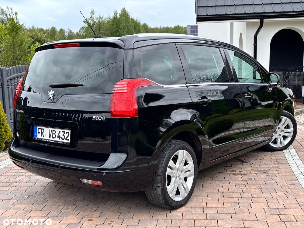 Peugeot 5008 - 17