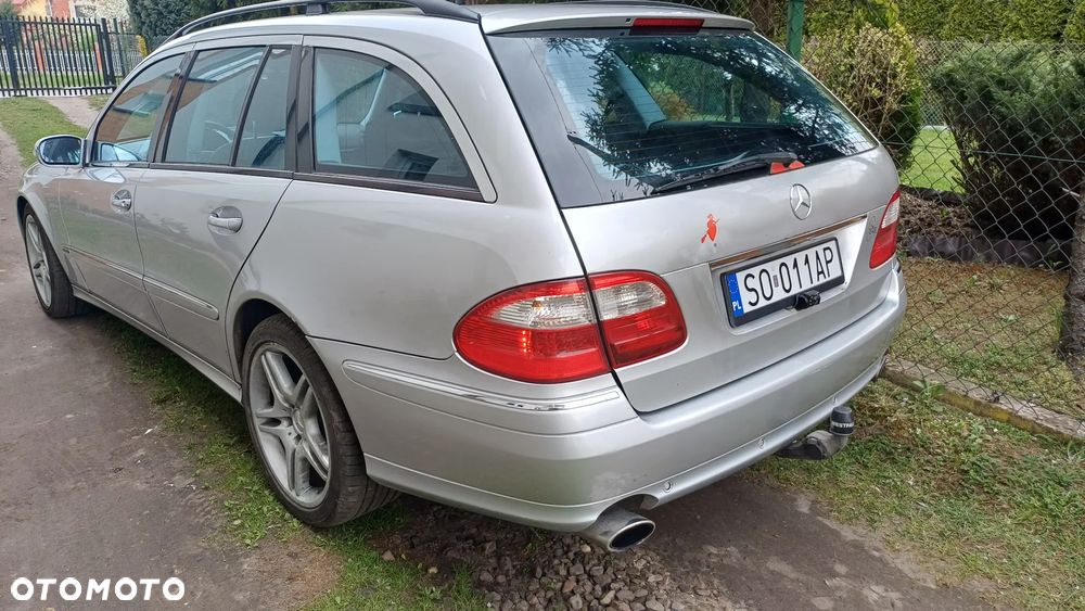 Mercedes-Benz Klasa E 500 Avantgarde Sport Edition - 8