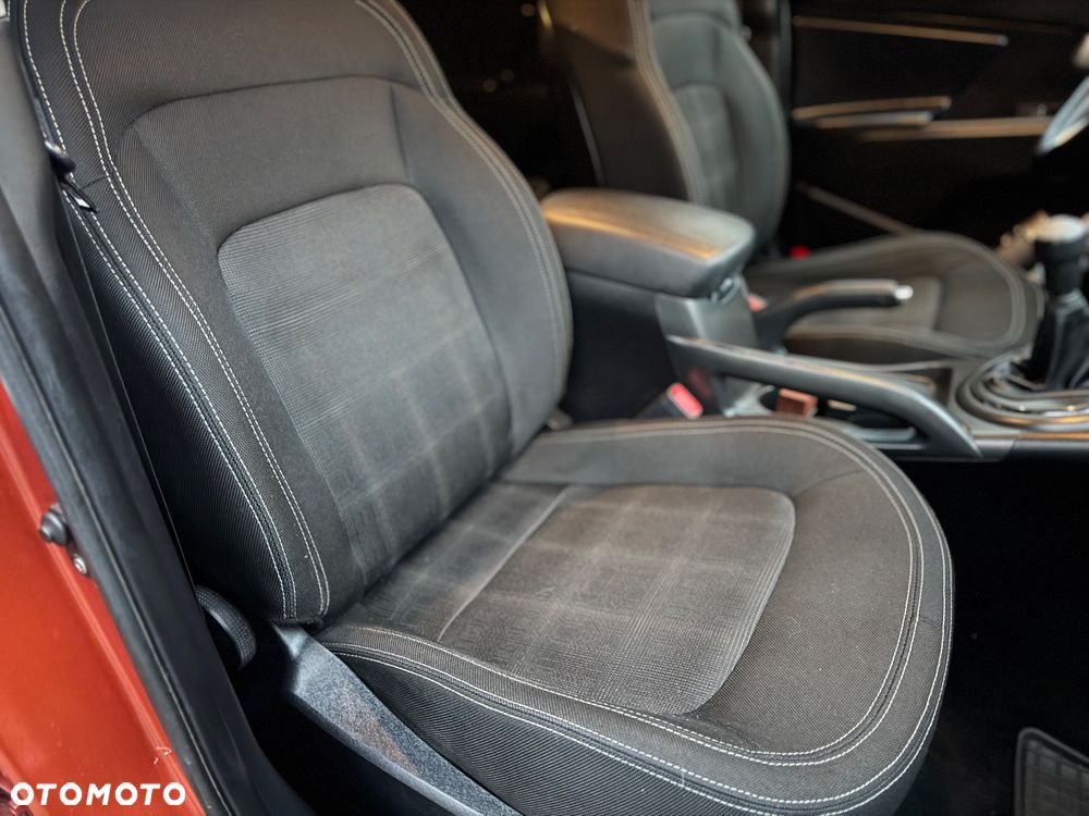 Kia Sportage 2.0 L 2WD - 5