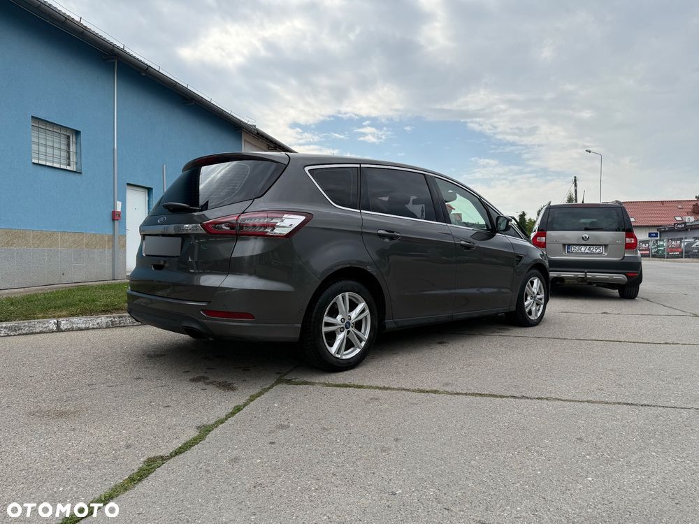 Ford S-Max 2.0 TDCi Titanium PowerShift - 4
