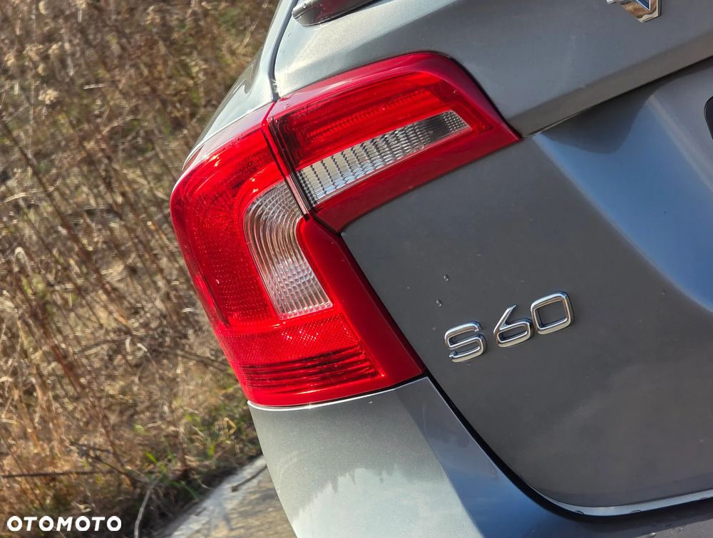 Volvo S60 - 8