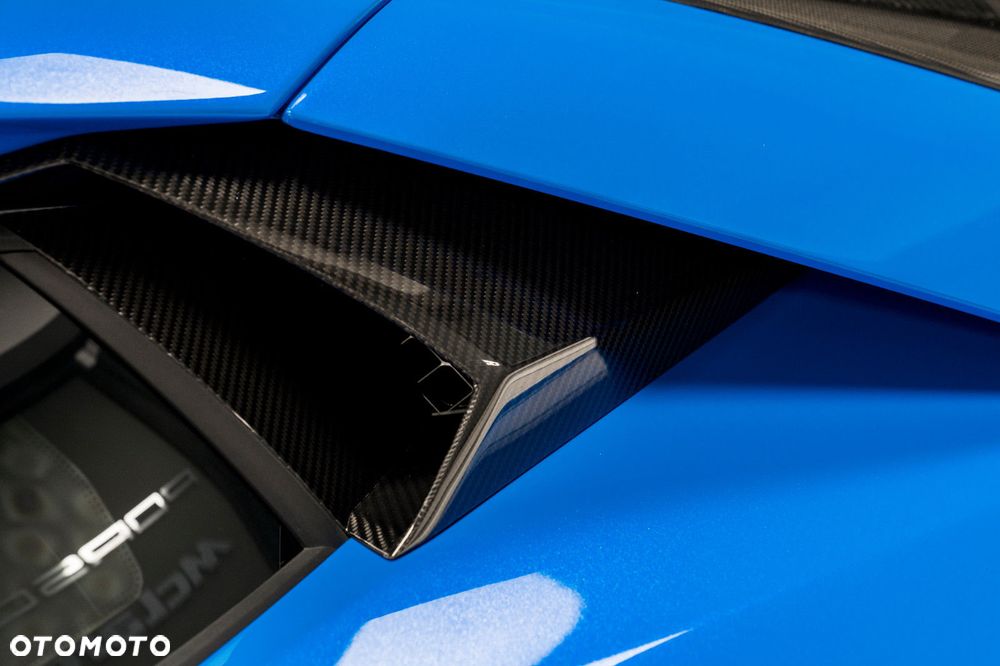 Lamborghini Aventador - 14