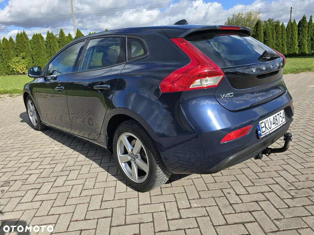 Volvo V40 - 12