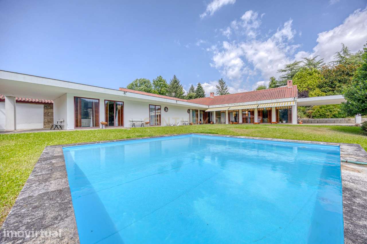 Encantadora Quinta Santa Luzia, 28 Hectares junto ao Rio Coura em Cova - Grande imagem: 4/60