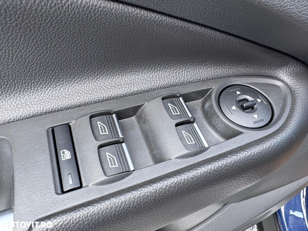 Ford Kuga 1.5 EcoBoost 4x4 Aut. Trend - 17