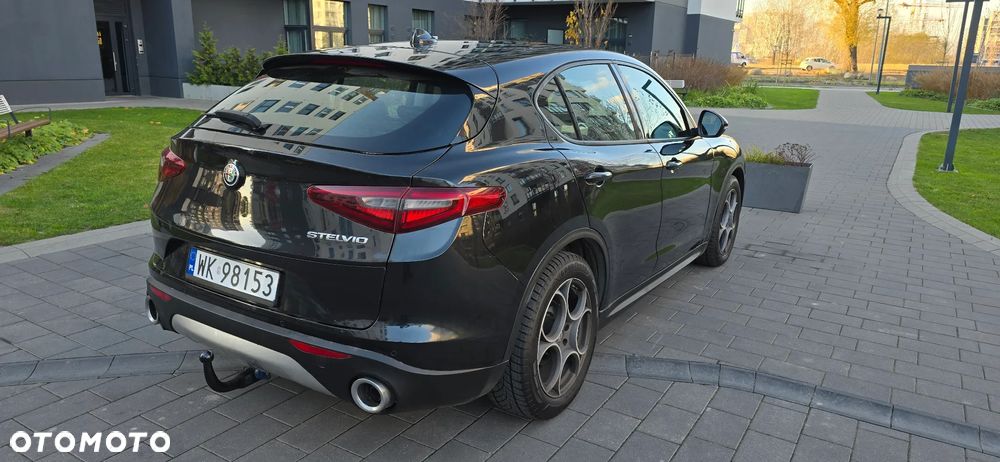 Alfa Romeo Stelvio 2.2 JTDM Super - 8