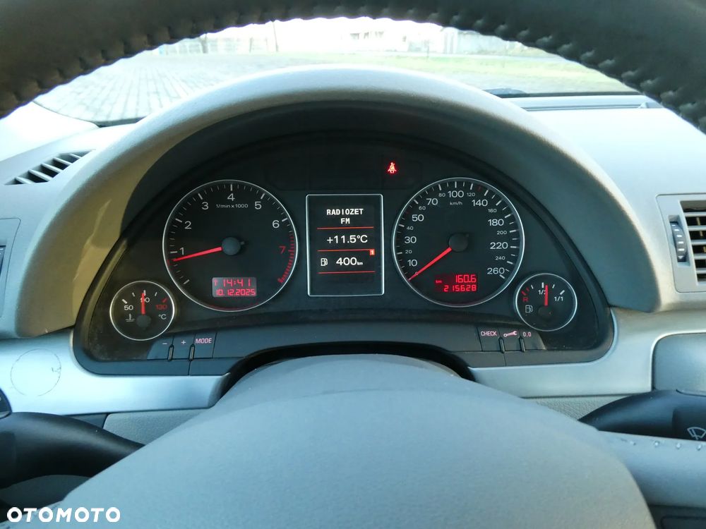 Audi A4 Avant 1.8 T - 16