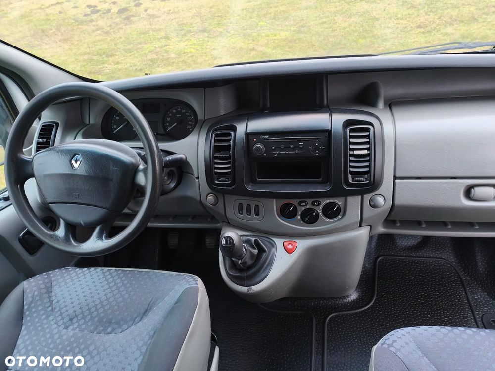 Renault TRAFIC - 14