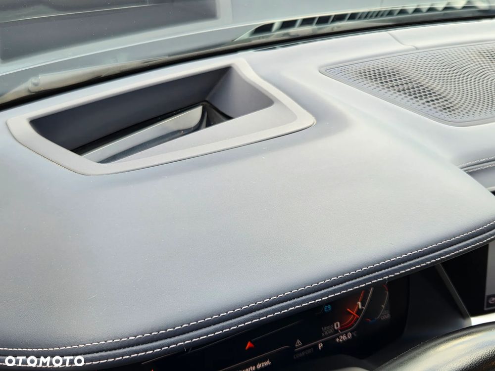 BMW X7 M50d sport - 29