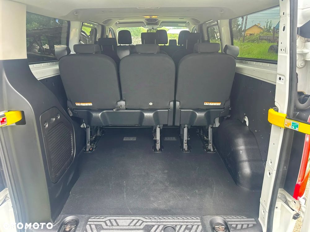 Ford Transit Custom - 8