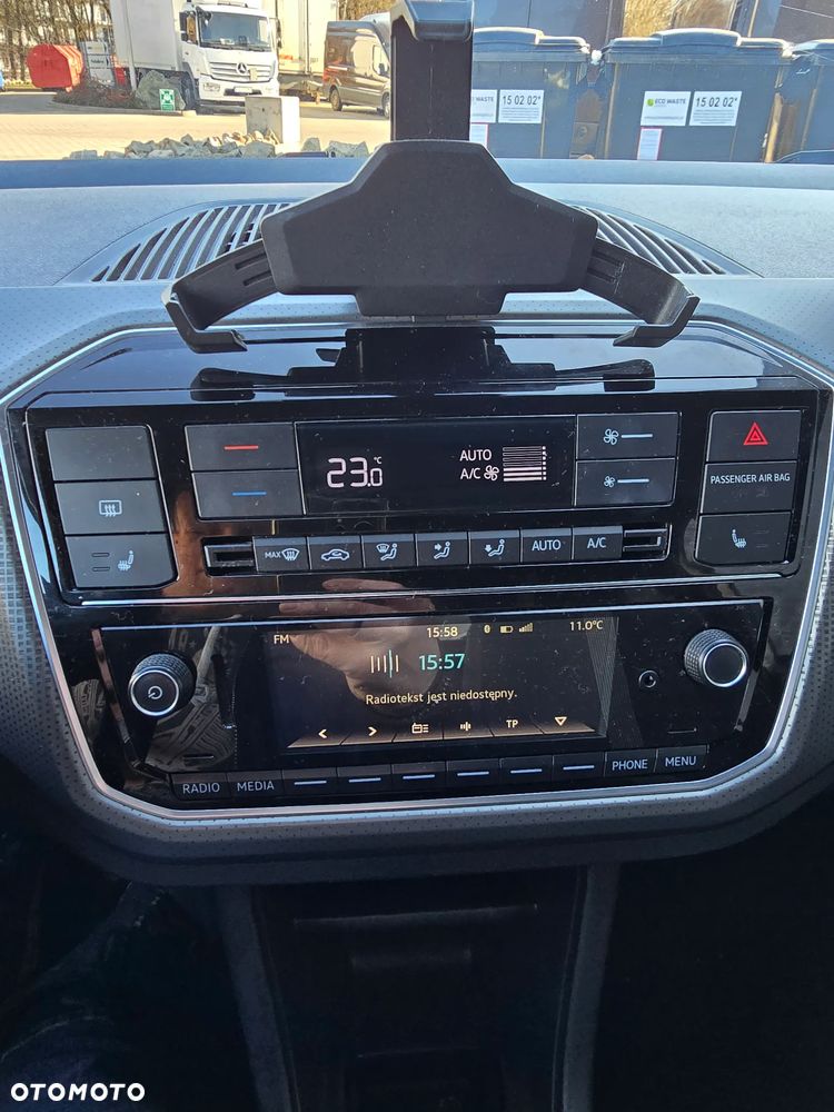 Volkswagen up! 1.0 TSI high - 15