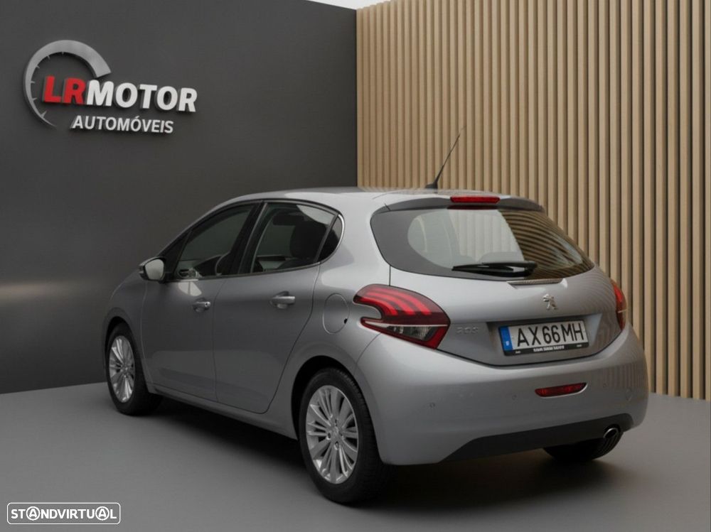 Peugeot 208 1.5 BlueHDi Allure - 5