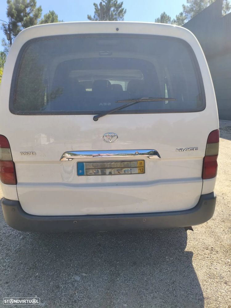 Toyota HiAce 2.5 D-4D Service 2.8T AC - 2