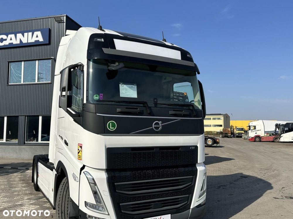 Volvo FH 4X2 460 Globetrotter XXL - 2