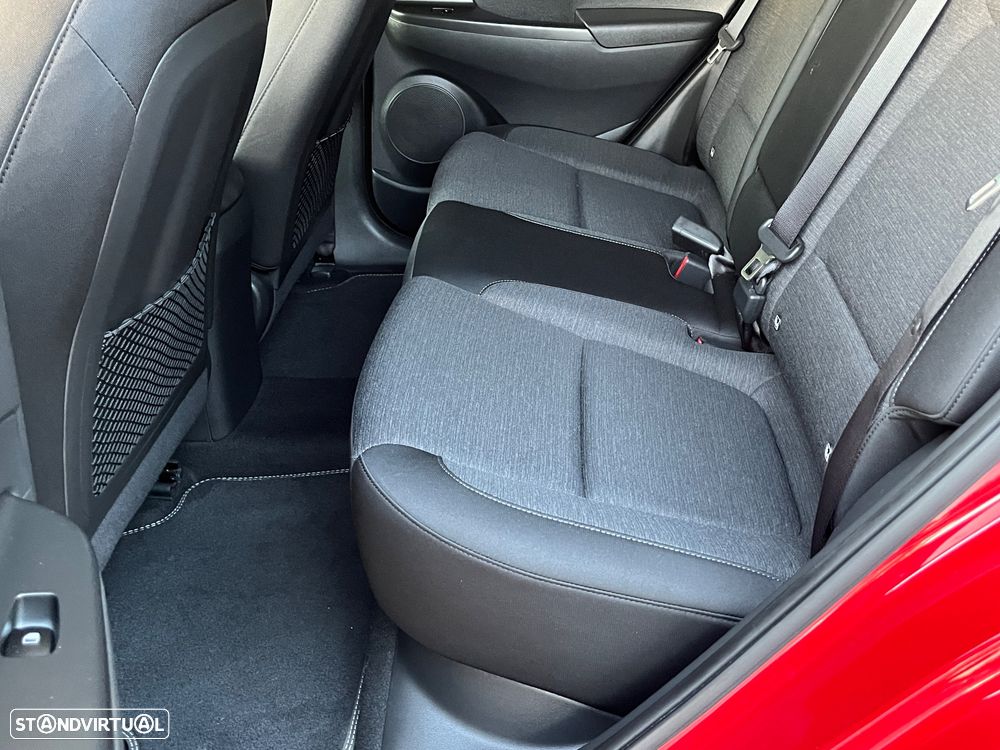 Hyundai Kauai Advantage - 32